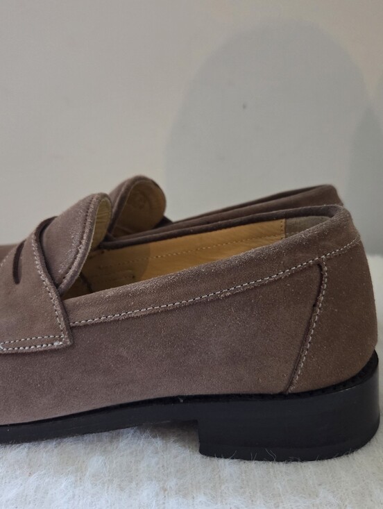 Samuel Windsor Suede Penny Loafers Light Brown Handmade Goodyear Welt Mens 9.5 main image 3